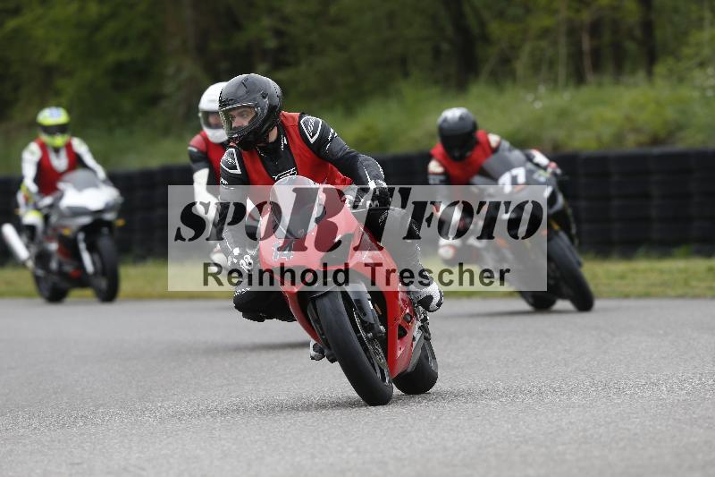 /Archiv-2025/06 18.04.2025 Speer Racing ADR/Instruktorentraining/14